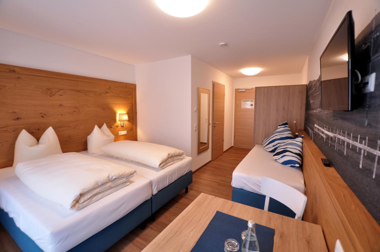 Gaestehaus Zur Krone Waltenhofen Ngoại thất bức ảnh